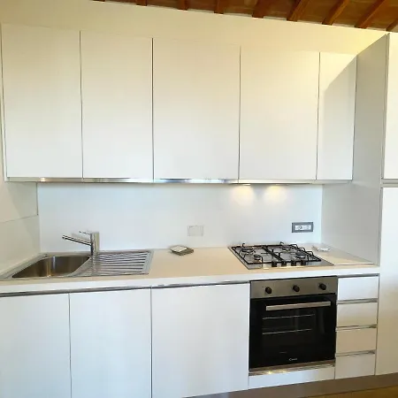 Oliveta Blu: Elegante A Due Passi Dal Centro Appartement